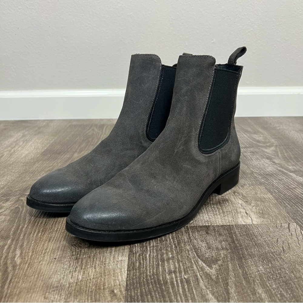 Thursday Boot Company Men's Gray Suede Chelsea Boots